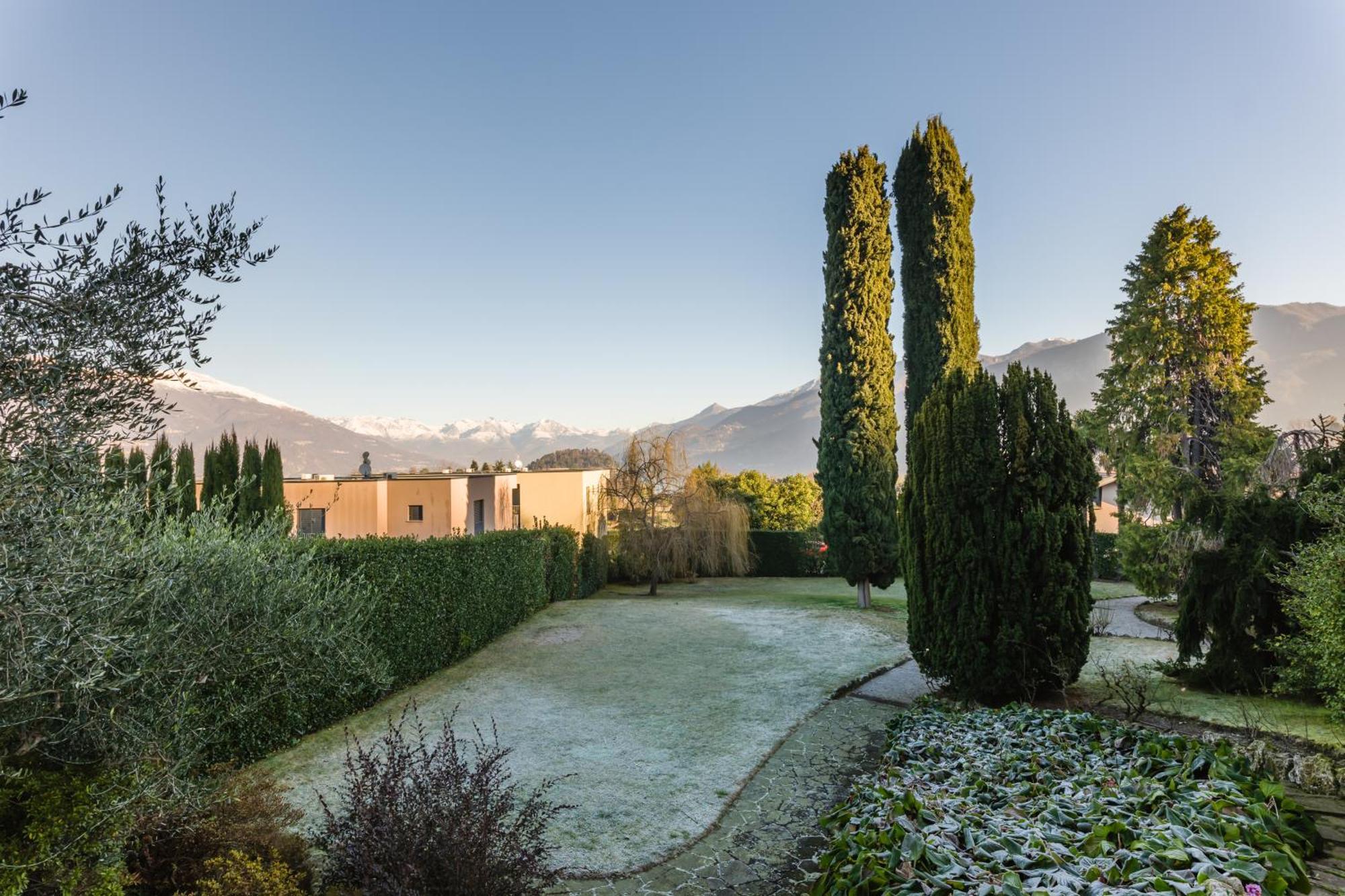Regal Villa With Como Lake View And Free Parking Bellagio Bagian luar foto